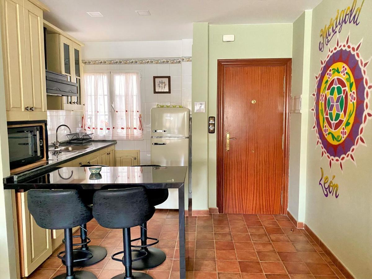 דירות Housing Leon Marigold מראה חיצוני תמונה